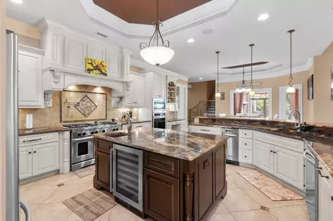 Kitchen - 1040 Anhinga Ct, Conway, SC 29526 photo 9 of 11