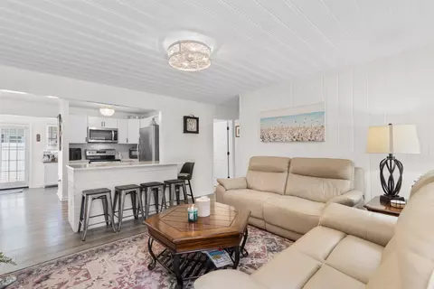 Living - 627 Pine Dr, Surfside Beach, SC 29575 photo 3 of 3