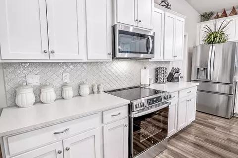 Kitchen - 1021 Beechfield Ct, Conway, SC 29526 photo 2 of 6