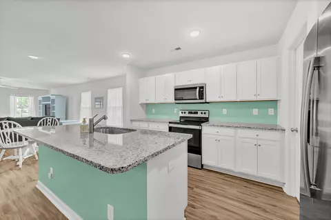 Kitchen - 807 SW Fox St, Shallotte, NC 28470 photo 1 of 3