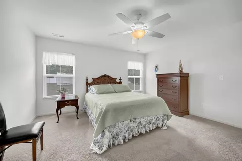 Bedroom - 807 SW Fox St, Shallotte, NC 28470 photo 3 of 5