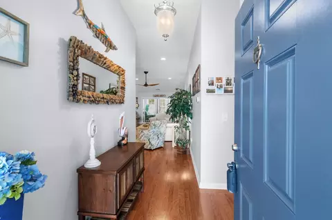 Entry Way - 1608 Hack Ct, Surfside Beach, SC 29575 photo 1 of 2