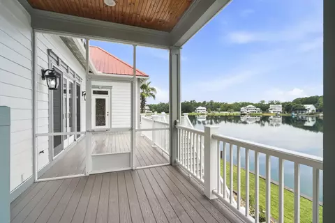 Exterior - 286 Eagle Pass Dr, Murrells Inlet, SC 29576 photo 4 of 12