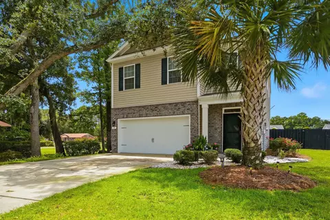 35 Parkland Ct, Pawleys Island, SC 29585