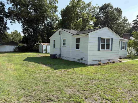Exterior - 505 Dawson St, Georgetown, SC 29440 photo 3 of 4