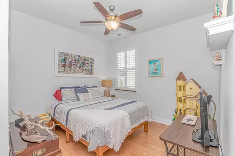 Bedroom - 260 Ocean Commons Dr, Surfside Beach, SC 29575 photo 1 of 4