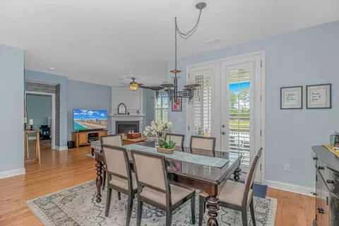 Dining - 260 Ocean Commons Dr, Surfside Beach, SC 29575 photo 1 of 1