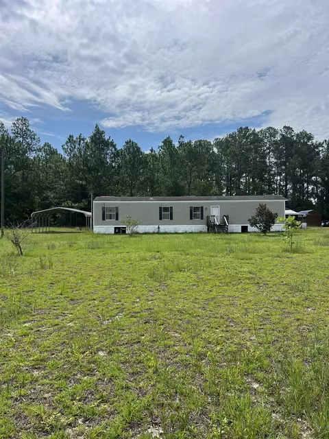 7526 Maple Swamp Rd, Gresham, SC 29546