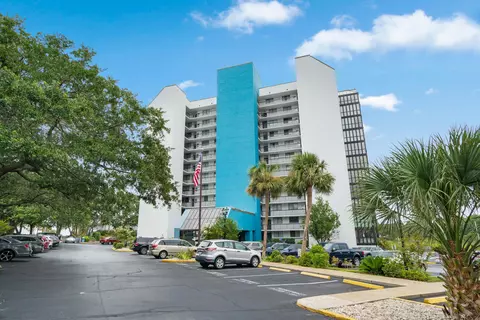 311 69th Ave N #106, Myrtle Beach, SC 29572