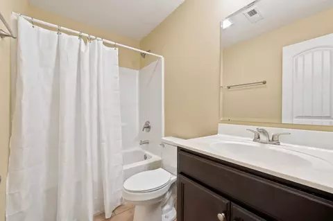 Bath - 920 Foxtail Dr, Longs, SC 29568 photo 2 of 3