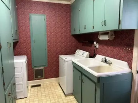 Other - 500 E Andrews St, Hemingway, SC 29554 photo 1 of 6
