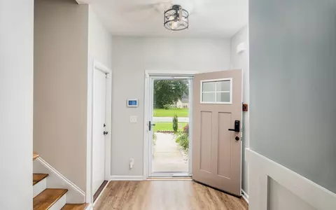 Entry Way - 405 Two Rivers Rd, Georgetown, SC 29440 photo 1 of 3