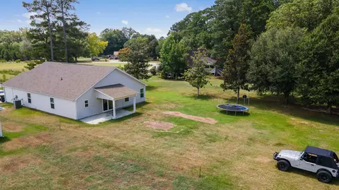 Exterior - 3911 Lake Dr, Loris, SC 29569 photo 4 of 4