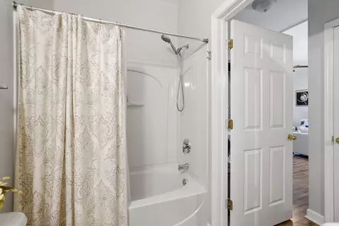 Bath - 336 Kiskadee Loop #19-O, Conway, SC 29526 photo 3 of 3