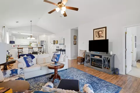 Living - 336 Kiskadee Loop #19-O, Conway, SC 29526 photo 5 of 6