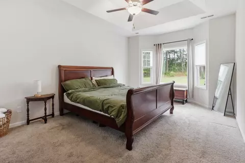 Bedroom - 515 Allen St, Loris, SC 29569 photo 4 of 6