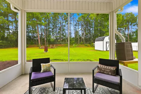 Exterior - 515 Allen St, Loris, SC 29569 photo 5 of 9