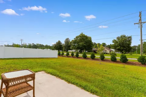 Exterior - 32 Cape Point Dr, Conway, SC 29527 photo 2 of 6
