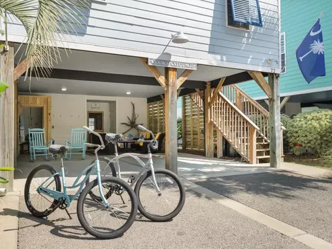 72 Weatherboard Ct, Pawleys Island, SC 29585