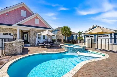8209 Living Tide Dr, Myrtle Beach, SC 29572