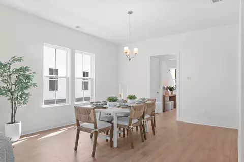 Dining - 3840 Richardson St, Loris, SC 29569 photo 3 of 4