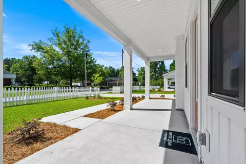 Exterior - 3840 Richardson St, Loris, SC 29569 photo 3 of 7