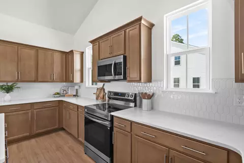 Kitchen - 3840 Richardson St, Loris, SC 29569 photo 7 of 10