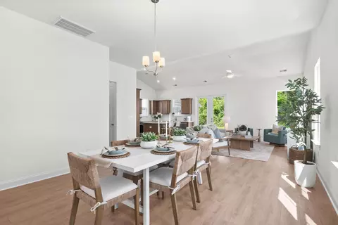 Dining - 3840 Richardson St, Loris, SC 29569 photo 4 of 4