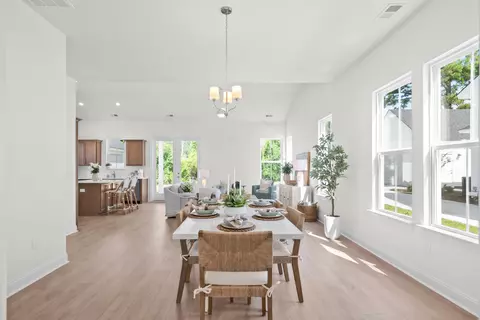 Dining - 3840 Richardson St, Loris, SC 29569 photo 1 of 4