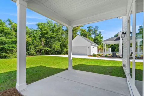 Exterior - 3840 Richardson St, Loris, SC 29569 photo 4 of 7