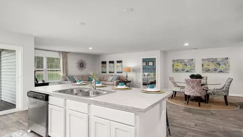 Kitchen - 2012 Snipe Ln, Shallotte, NC 28470 photo 5 of 5