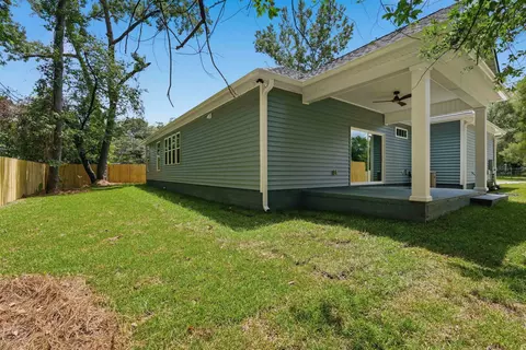Exterior - 1706 Simms St, Georgetown, SC 29440 photo 5 of 6