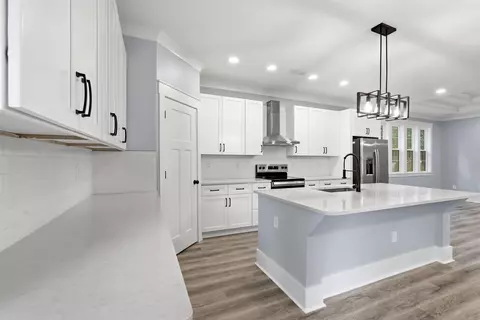 Kitchen - 1706 Simms St, Georgetown, SC 29440 photo 1 of 5