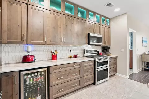 Kitchen - 5128 Stockyard Loop, Myrtle Beach, SC 29588 photo 9 of 15