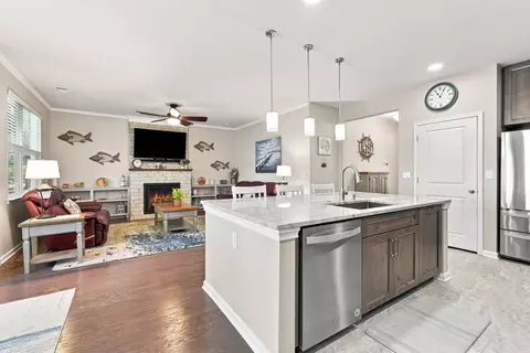 Kitchen - 5128 Stockyard Loop, Myrtle Beach, SC 29588 photo 5 of 15