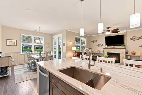 Kitchen - 5128 Stockyard Loop, Myrtle Beach, SC 29588 photo 7 of 15