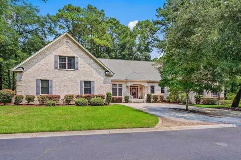 25 Fairway Ln, Pawleys Island, SC 29585