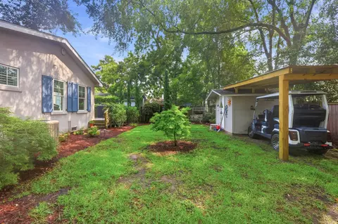 Exterior - 406 Queen St, Georgetown, SC 29440 photo 5 of 5
