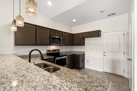 Kitchen - 154 Springtide Dr, Conway, SC 29527 photo 1 of 3