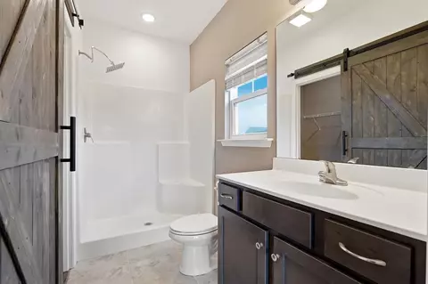 Bath - 154 Springtide Dr, Conway, SC 29527 photo 1 of 2
