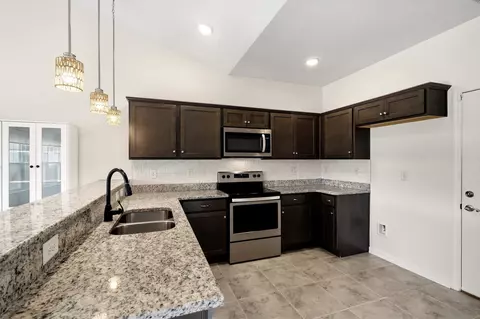 Kitchen - 154 Springtide Dr, Conway, SC 29527 photo 3 of 3