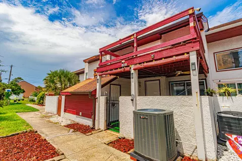 304 21st Ave S #6-K, Myrtle Beach, SC 29577