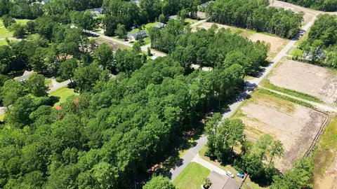 1524 Goggle Eye Dr, Longs, SC 29568 photo 4