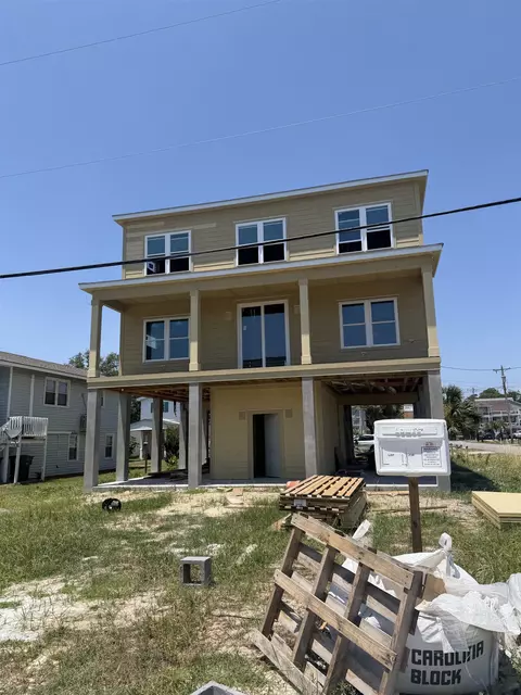 2005 Duffy St, North Myrtle Beach, SC 29582