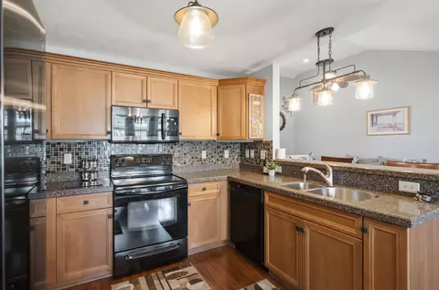 Kitchen - 374 Barton Loop, Myrtle Beach, SC 29579 photo 4 of 6