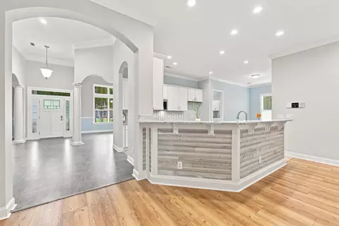 Entry Way - 104 Copper Leaf Dr, Myrtle Beach, SC 29588 photo 5 of 6