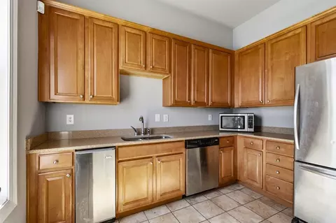 Kitchen - 302 Kiskadee Loop UNIT B, Conway, SC 29526 photo 3 of 3