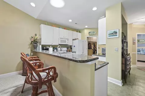 Kitchen - 606 Botany Loop #121B, Murrells Inlet, SC 29576 photo 3 of 4