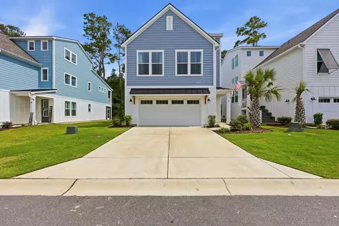 512 9th Ave S, North Myrtle Beach, SC 29582