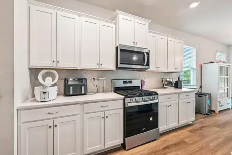 Kitchen - 1008 Beechfield Ct, Conway, SC 29526 photo 3 of 3